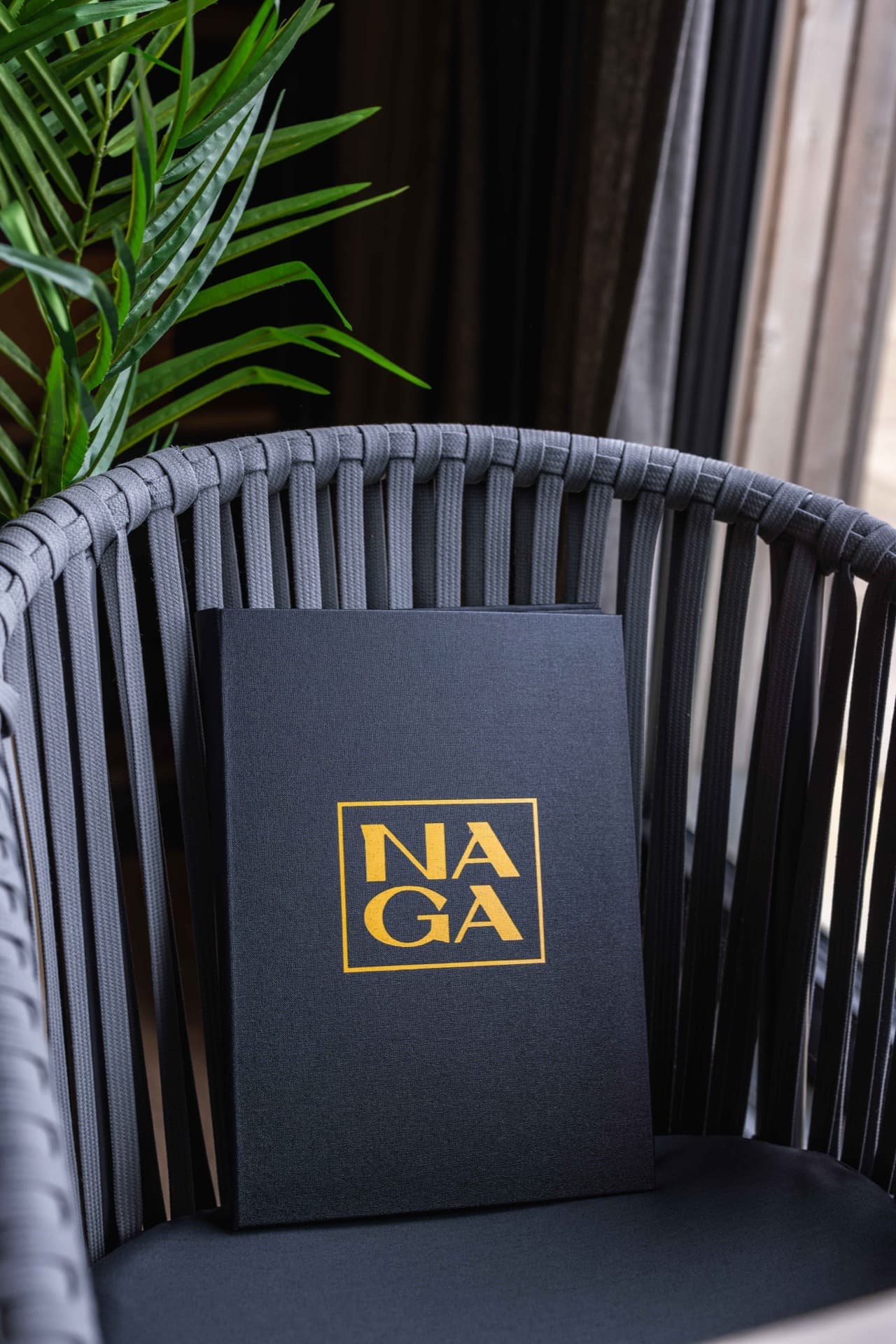 NAGA SE RÉINVENTE : UN LIEU COSY, UN BRANDING TENDANCE !
